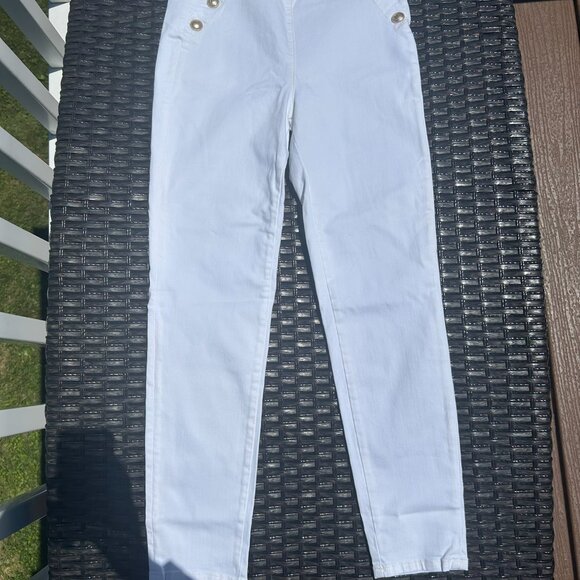 Ladies New Guess Sailor Skinny Jeans White w/ Gold Buttons  size 30 x 28 - Picture 2 of 6